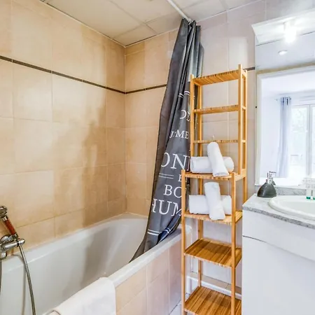 Air Conditioned With A Balcony - - Welkeys Antibes